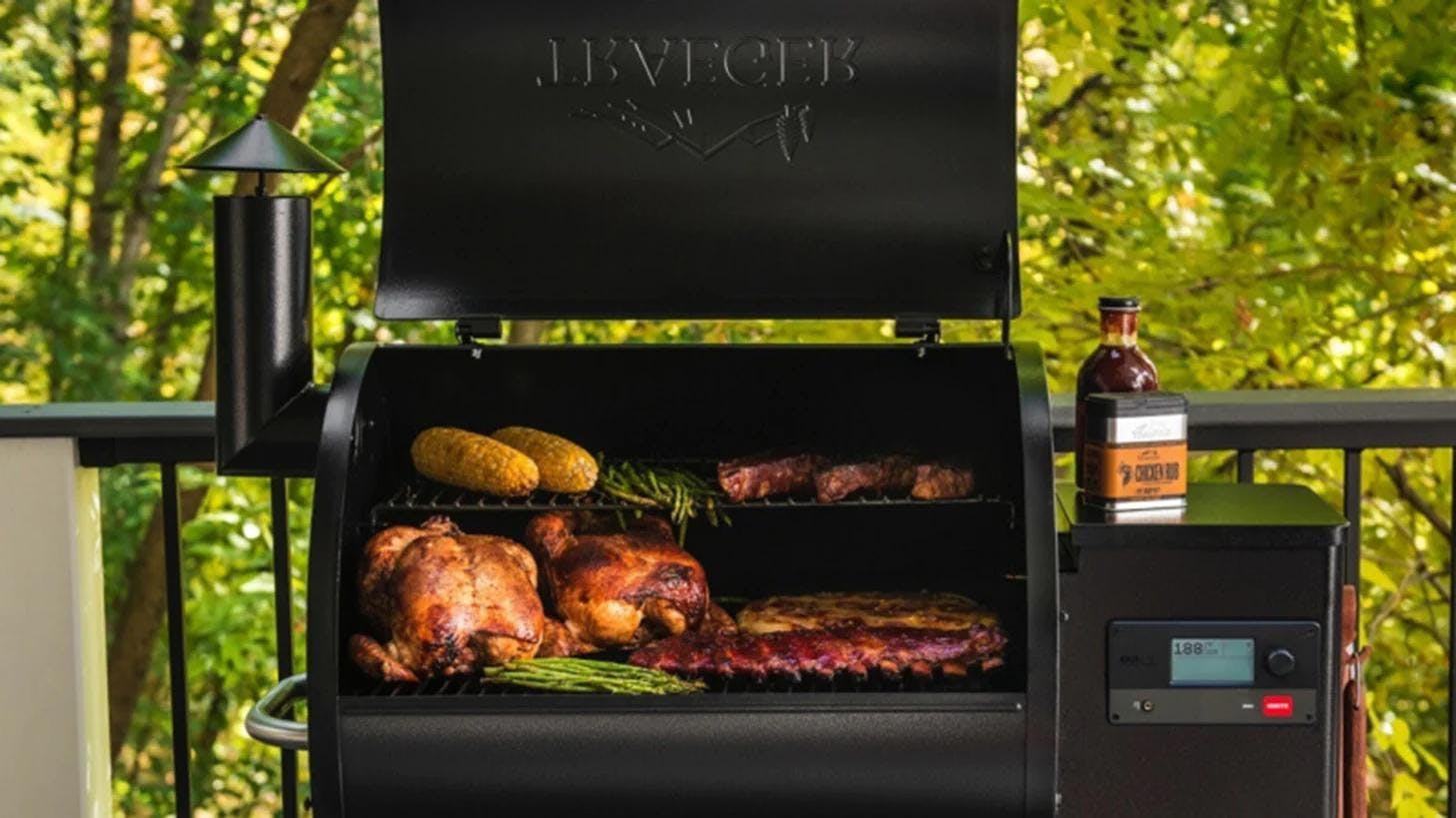 How to Safely Turn Off Your Traeger Grill